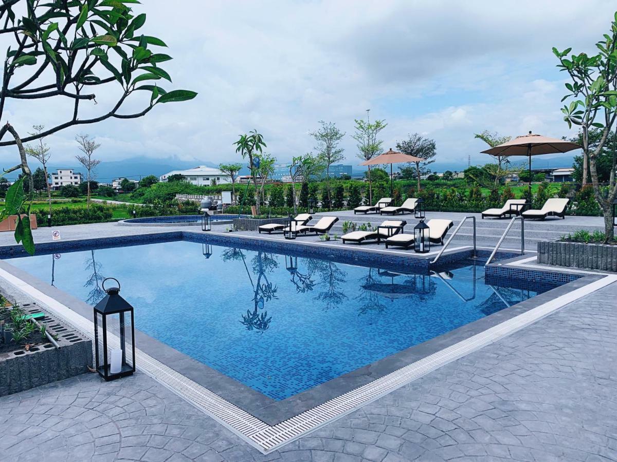Tsang Kuo Resort อู่เจี๋ย ภายนอก รูปภาพ